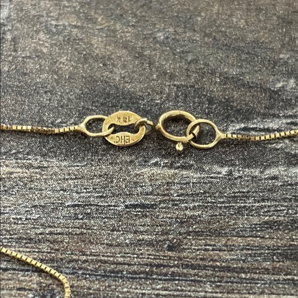 14K Yellow Gold CZ Pendant Necklace - Picture 4 of 5